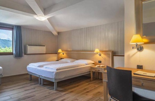 Calceranica al Lago Hotel | 35 m² Hotel ∙ 4 guests