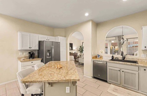 Fountain Hills House | 3BR Hilltop Oasis w/Pool, Hot Tub & Mountain Views