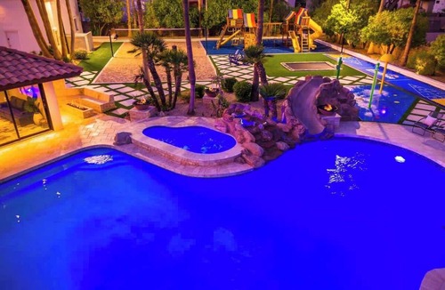 Saddleback Hills Villa | 3MillWaterslide ParadiseVballIndoorBballGolf