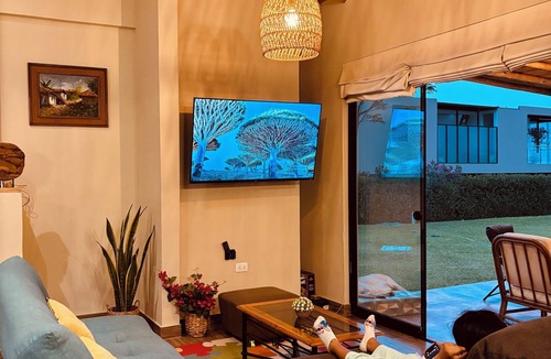Cieneguilla House | 4-bedroom chalet in charming Pachacamac with WiFi