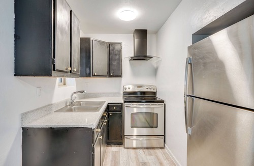 Tucson House | 4 Mi to Dtwn & Gem Show! Pet-Friendly Tucson Home