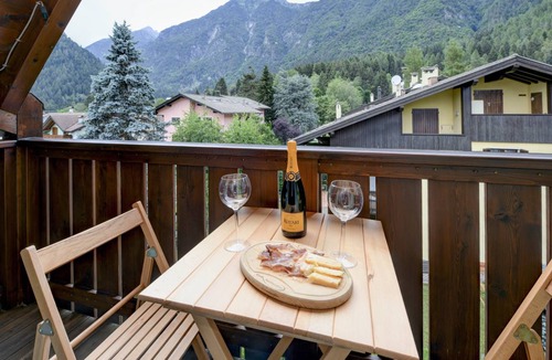 Carisolo Apartment | 40 m² Apartment ∙ 1 bedroom ∙ 4 guests