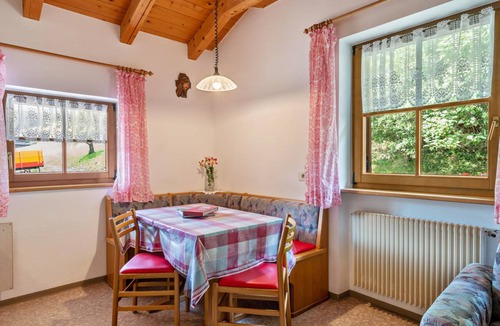 Kastelruth Apartment | 40 m² Apartment ∙ 1 bedroom ∙ 3 guests