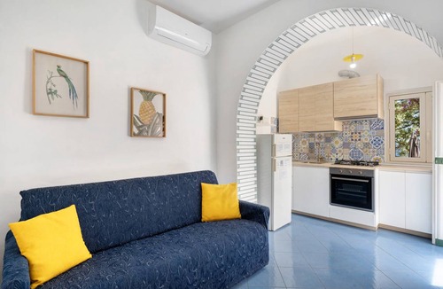 Erchie Apartment | 45 m² Apartment ∙ 1 bedroom ∙ 2 guests