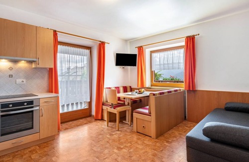 Chifa Apartment | 45 m² Apartment ∙ 1 bedroom ∙ 4 guests
