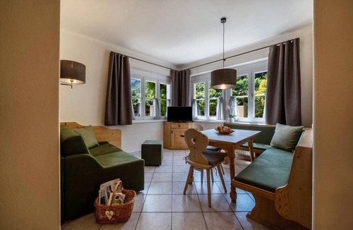 Nalles Apartment | 45 m² Apartment ∙ 1 bedroom ∙ 5 guests