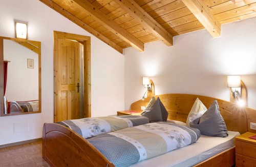 Kastelruth Apartment | 45 m² Apartment ∙ 2 bedrooms ∙ 5 guests