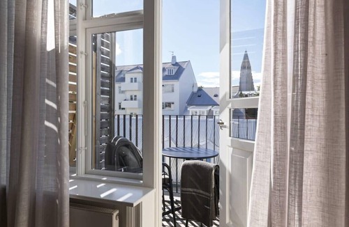 Downtown Apartment | 46heima/05–Big Loft Apt. at the best location