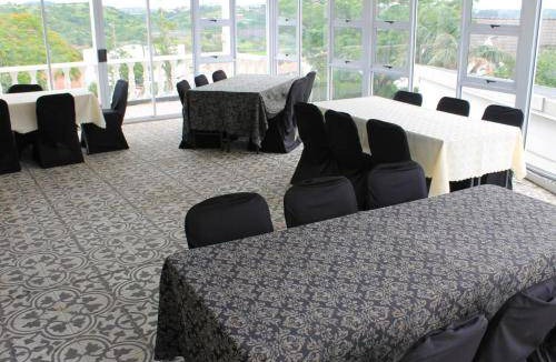 Durban Hotel | 48 m² Hotel ∙ 2 guests