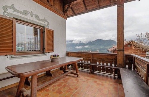 Feldthurns Apartment | 50 m² Apartment ∙ 1 bedroom ∙ 3 guests
