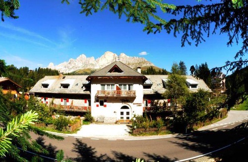 Carezza Apartment | 50 m² Serviced apartment ∙ 2 bedrooms ∙ 5 guests