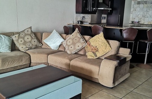La Mercy Apartment | 504 Coral Reef, La Mercy