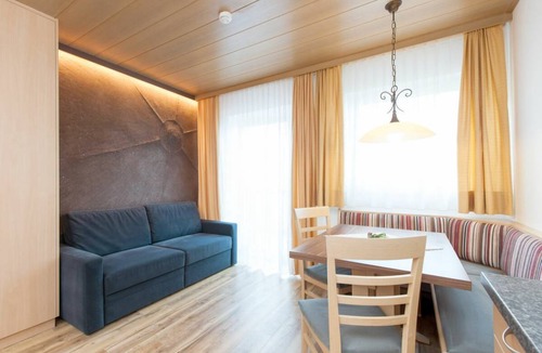 Collepietra Apartment | 55 m² Apartment ∙ 2 bedrooms ∙ 5 guests