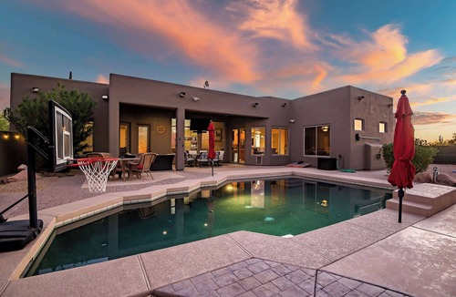 North Scottsdale House | 5BR, Pool, Patio, Outdoor TV & In-Pool Hoops
