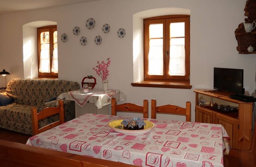 Calceranica al Lago Apartment | 60 m² Apartment ∙ 2 bedrooms ∙ 4 guests