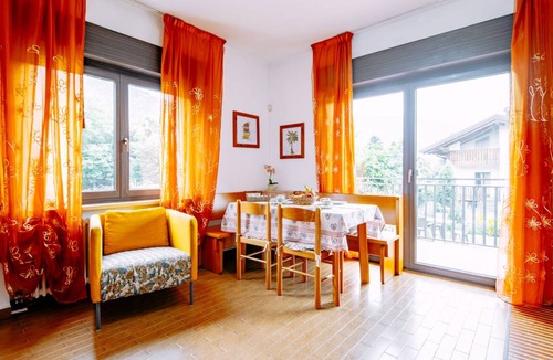 Calceranica al Lago Apartment | 60 m² Apartment ∙ 1 bedroom ∙ 5 guests