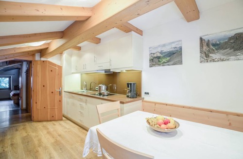 Colfosco Apartment | 60 m² Apartment ∙ 1 bedroom ∙ 4 guests