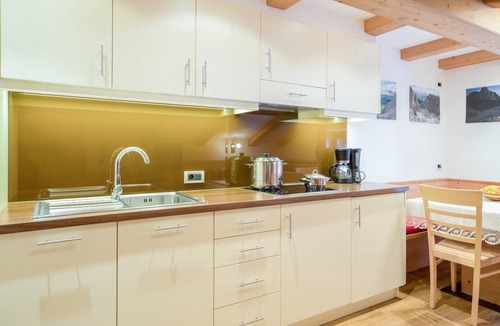Colfosco Apartment | 60 m² Apartment ∙ 1 bedroom ∙ 4 guests
