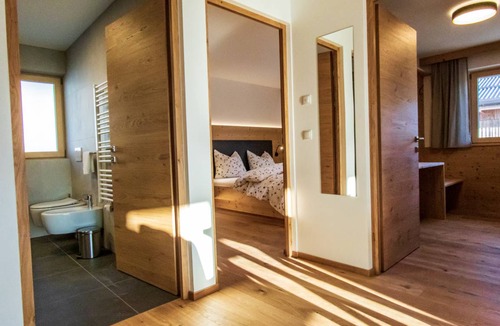 Terento Apartment | 61 m² Apartment ∙ 2 bedrooms ∙ 6 guests