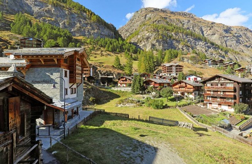 Zermatt Apartment | 65 m² Apartment ∙ 2 bedrooms ∙ 4 guests