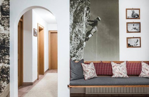 Colfosco Apartment | 65 m² Serviced apartment ∙ 2 bedrooms ∙ 4 guests