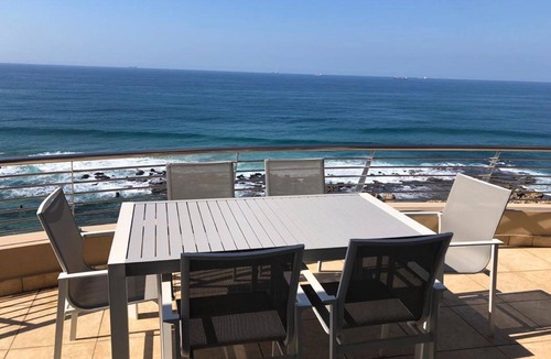 Umdloti Apartment | 6B Sugar Beach Umdloti Beachfront Magic