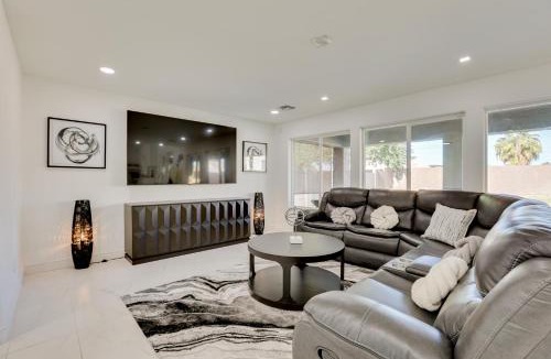 Manistee Ranch HOA House | 7 Mi to State Farm Stadium: Family Home w/Pool