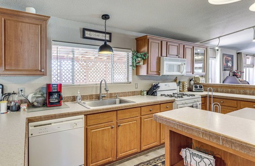 Tonto Basin House | 7 Miles to Roosevelt Lake! Mtn-View Family Escape