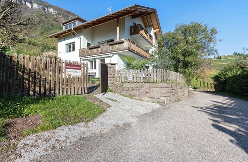 Termeno Sulla Strada del Vino Apartment | 70 m² Apartment ∙ 2 bedrooms ∙ 6 guests