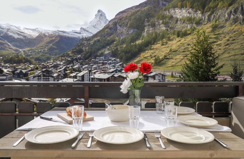 Zermatt Apartment | 70 m² Apartment ∙ 1 bedroom ∙ 2 guests