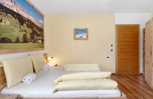 Pedraces Apartment | 70 m² Apartment ∙ 2 bedrooms ∙ 9 guests