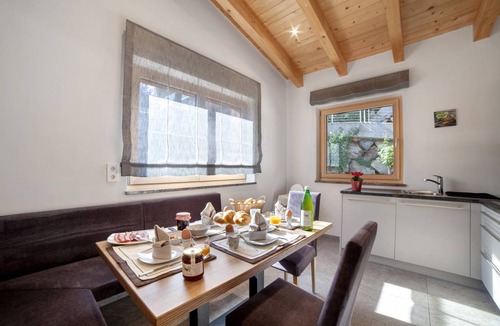 Rifiano Ski Chalet | 70 m² Chalet ∙ 2 bedrooms ∙ 5 guests