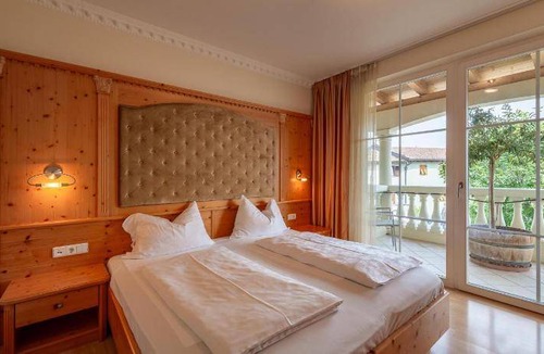 Termeno Sulla Strada del Vino Apartment | 75 m² Serviced apartment ∙ 2 bedrooms ∙ 4 guests