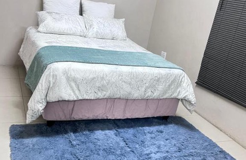 Scottsville Apartment | 8 at home