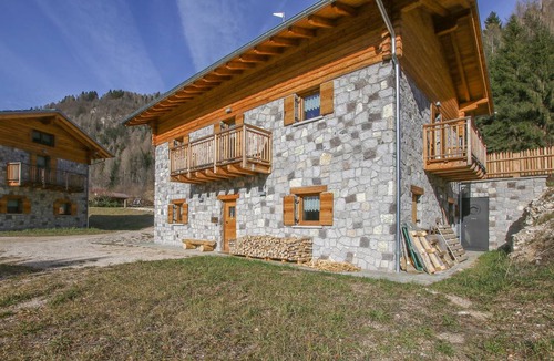 Castello Tesino House | 80 m² Maisonette ∙ 1 bedroom ∙ 4 guests