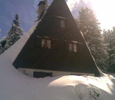 Tesero Ski Chalet | 85 m² Chalet ∙ 3 bedrooms ∙ 7 guests