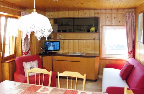 San Giovanni di Fassa Apartment | 90 m² Apartment ∙ 3 bedrooms ∙ 7 guests