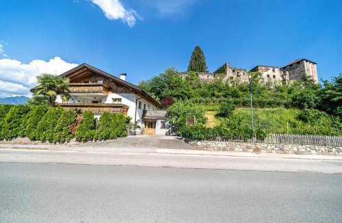 Vollan Apartment | 90 m² Apartment ∙ 2 bedrooms ∙ 7 guests