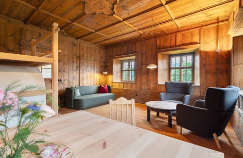 Pfalzen Apartment | 95 m² Apartment ∙ 2 bedrooms ∙ 6 guests