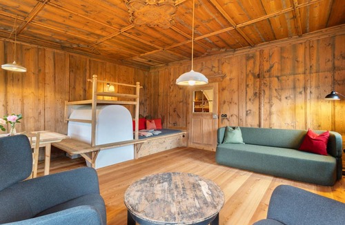 Pfalzen Apartment | 95 m² Apartment ∙ 2 bedrooms ∙ 6 guests
