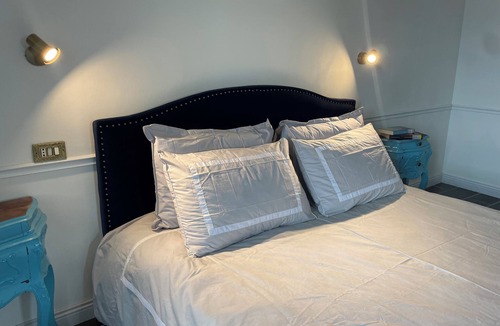 Cles Bed & Breakfast | A.D. 1486 chambre Panoramic room in old mansion Val di Non