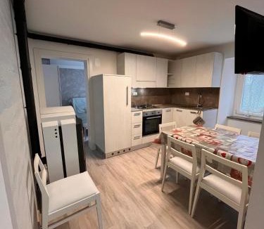 Mezzano Apartment | Abete Bianco