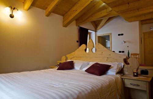 Rabbi House | Abete Rosso