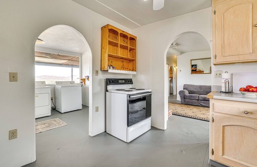 Dolan Springs House | 'Abigail's Ranch' - Dog-Friendly Dolan Springs Gem