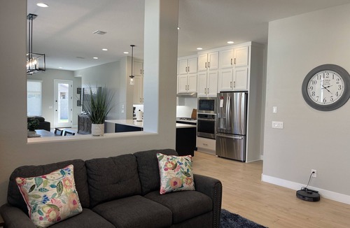 Maricopa County House | Absolutely stunning new home in Litchfield Park, close to Verrado area!