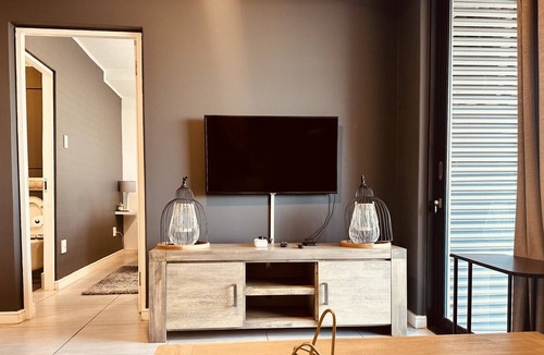 Hillhead Apartment | Accommodation Connect