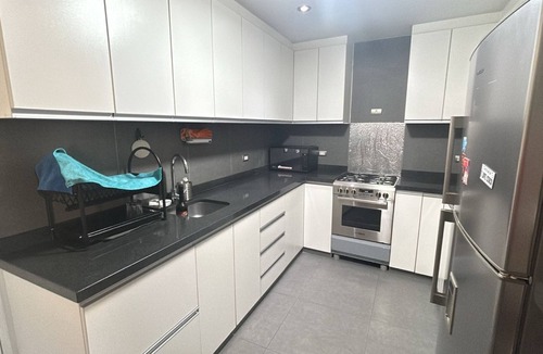 Cerro Colorado District Apartment | Acogedor y Amplio Departamento en Cayma, Arequipa con Vista al Misti