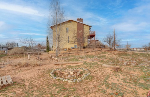 Big Water Apartment | Adventure Base 2 Near Lake Powell