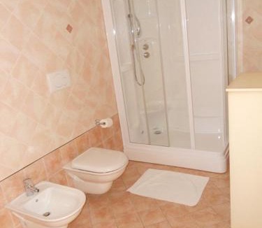 Carzano Bed & Breakfast | Agritur Affittacamere Capra Mauro