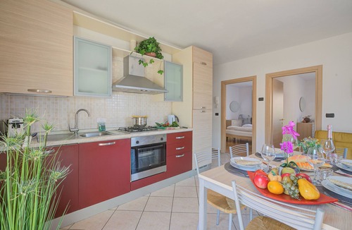 Torbole sul Garda Apartment | Agritur Laura- Sogno zen 6 with Shared Garden, Torbole sul Garda, Italy